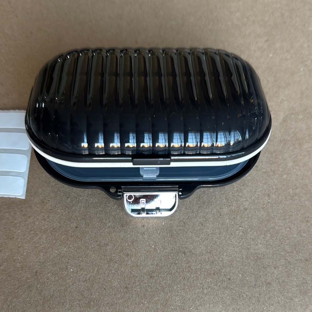 Black Hard Shell Pill Box - Picture 2 of 6